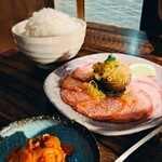 焼肉・ホルモン うした - 