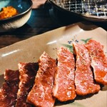 焼肉・ホルモン うした - 