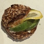 TruffleBAKERY ルミネ新宿店 - 