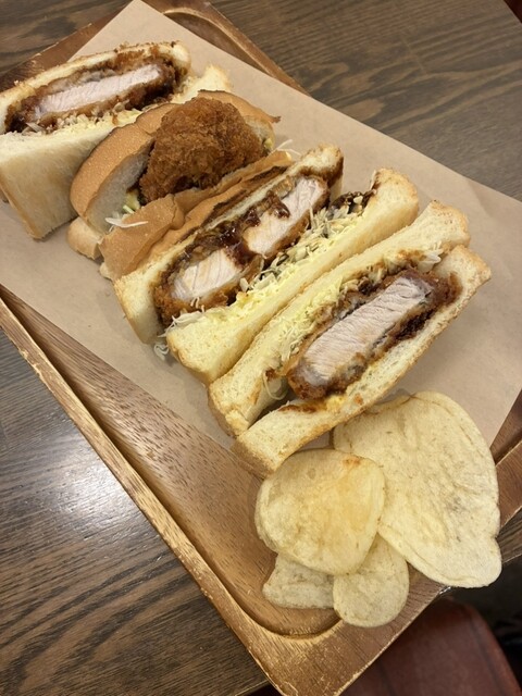 Daphne Coffee Kan Esuka Ten