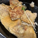 魚心 - お箸で食べる豚足…昔、必ずオーダーしてたよな…懐かしいなぁ…