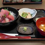 まぐろや - 料理写真:特撰まぐろづくし　1,430円