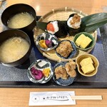 おにぎりがスキすぎて。 - おにスキプレート