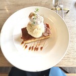 カフェ フオネ - さつまいもパンプディング