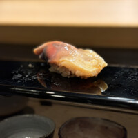 戸越銀座 鮨 ばんど - 肉厚で臭みのないホッキ貝