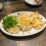 ドラゴン餃子 Ryuo 新宿店 - 