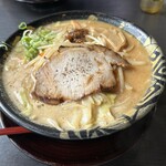 ハルピン 味噌らーめん 雷蔵 茅野本店 - 