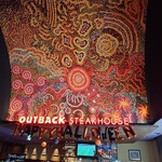 アウトバックステーキハウス 池袋店 - エレベーターを降りるとオーストラリア！