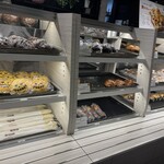 ROYCE' BAKERY - 