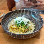 ザ タヴァン グリル＆ラウンジ - 