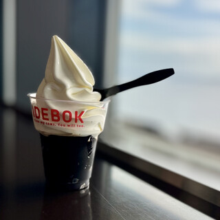 IDEBOK Sweets Cafe_1