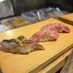 まぐろ人 - 