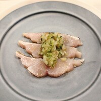 リストランテ ハナタニ - 鰆の炙り和梨と胡瓜の梅