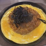 韓無量 - まぜまぜするキムチチャーハン