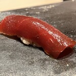 くろ﨑 - マグロ赤身【握り】