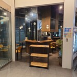 横浜ベイブルーイング - 外観