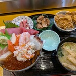 平八 - ミニじゃないミニ海鮮丼