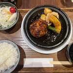 とんかつ Grasso - 手仕込みハンバーグ定食オニオンソース¥1640（160g）