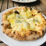 再度山荘 - クアトロフォルマッジ