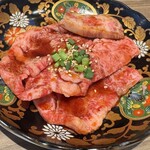 和牛焼肉鎌倉 肉と日本酒 - 