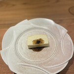 出羽屋 - キノコを使ったチーズケーキ。なんのキノコかは行ってからのお楽しみで...笑