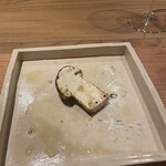 出羽屋 - 焼き松茸を味噌の上澄で味変