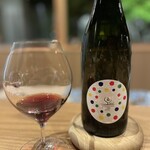 出羽屋 - 出羽屋で知りとても好きになったÁ PIED。個人的には出羽屋を象徴するかのようなワイン。