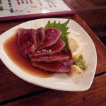 島唄三線ライブ居酒屋 結風 - 牛のたたき