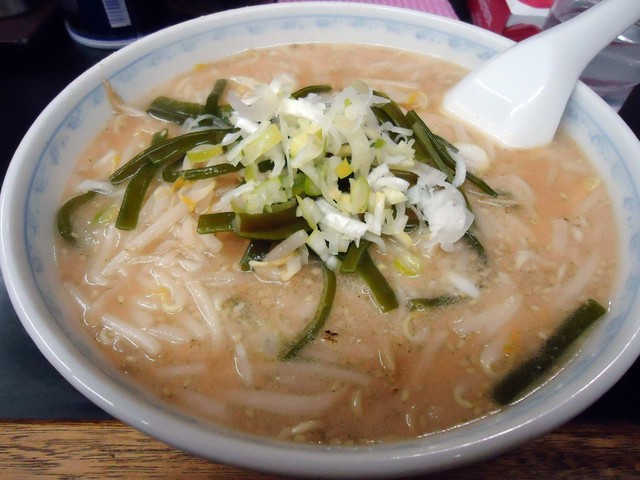 わかい ラーメン