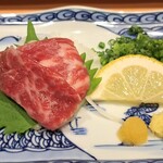 もつ鍋やましょう - 馬刺し霜降り