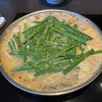 博多もつ鍋 やま中 - 