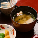 鳥茶屋 - 【鳥すき丼@税込1,540円】お椀