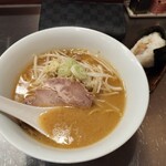 麺 しかの - 