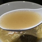 麦処 八と丁 - ずわい蟹スープ