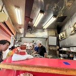 ラーメン二郎 - 内観