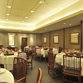 ホール貸切　円卓3台（約30名様まで）38500円