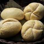 メゾンドブラン - 朝はパンが２種類にホイップバターで