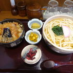 Kidaya - 海老天丼＆ミニうどん　880円　+　大盛　150円　