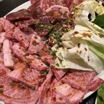 焼肉 まるよし苑 - A盛り合わせ