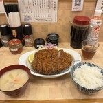 とんかつ檍 蒲田本店 - 特ロースカツ定食¥2000