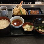 山家本店 - うなぎと天ぷらのCランチ