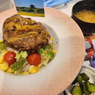 吉備サービスエリア下り線フードコート_0