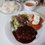Bambi Yotsuya Ten - Wagyu Hamburg Steak and Crab Cream Croquette