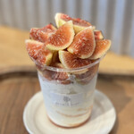 DOUBLE FLAT - いちじくとアールグレイソフトクリーム