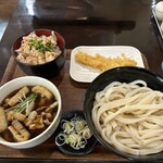 柿屋 うどん - 肉汁うどん大、いか天、ピリ辛豚丼