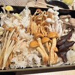 ラムしゃぶ金の目 - 