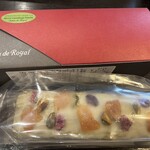 サロン・ド・ロワイヤル - 