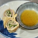 炉端・炭火焼 えん - 豚バラネギのサクサクきつね焼き