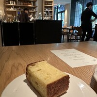 ラ・ボンヌターブル - 