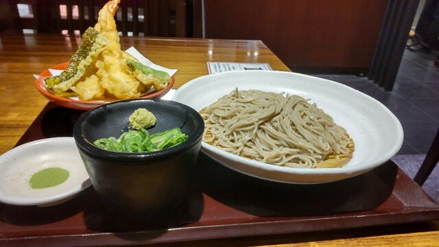 Gen Shin Osaka Eki Ten photo 5